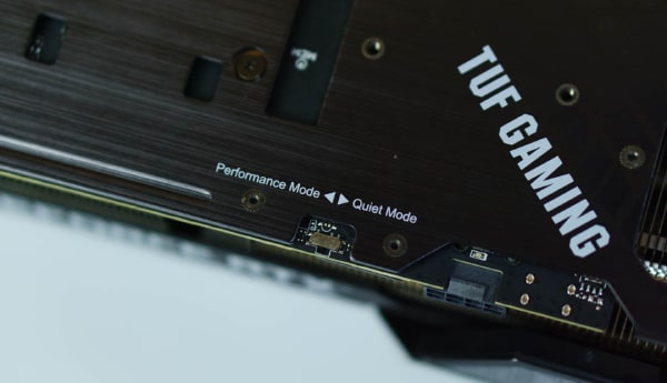 نمایی از سوئیچ فیزیکی کارت گرافیک 3060